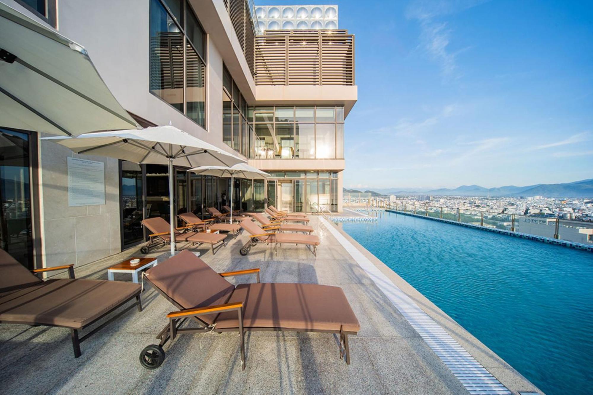 Green Beach Hotel נה טראנג מראה חיצוני תמונה